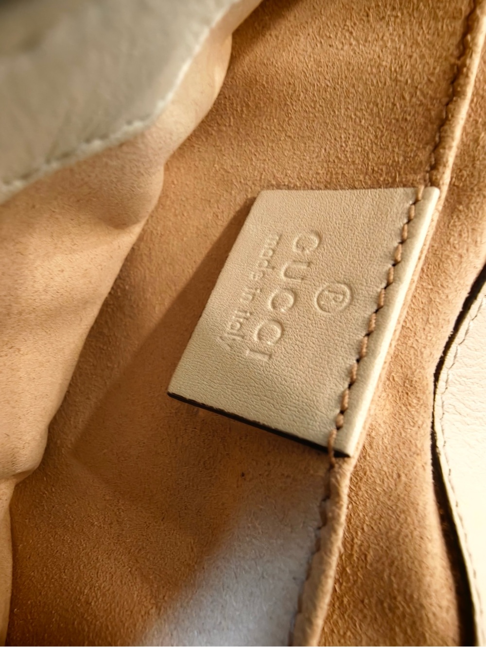 Gucci Cream GG Marmont Quilted Shoulder Bag with Gold Hardware - Picture 15 of 15